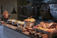 Humble House Taipei, Curio Collection by Hilton-LA FARFALLA-Taipei 101-buffet