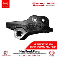 Hino 500 Right Spring Mount Bracket 48433-EW010