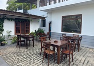 Eros Hotels Green house
