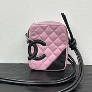 CHANEL 粉黑康鵬肩背斜背手機包12*14*3 98新配件塵袋