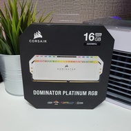 CORSAIR Dominator Platinum RGB 16GgB DDR4 DRAM 3200Mhz RAM (8GB x 2 )