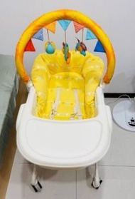 Combi  Joy BB High Chair/多功能餐椅/搖搖椅 (配件齊全)
