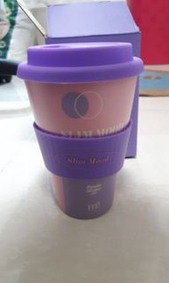 [急售}M2輕次方超能奶昔的咖啡杯☕附紫色矽膠蓋(450ml)
