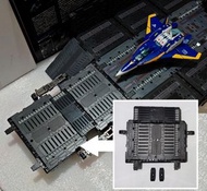 Diaclone TM-33 配件
<貨櫃 前/尾 斜道板 及 連接配件2個>
(TakaraTomy T Spark)
da 40, Da 65, da 79, da 85, Da 95, da 1