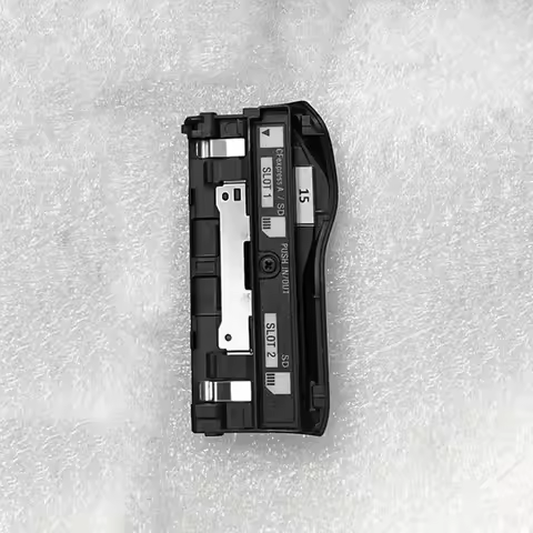 New SD Memory card lid cabinet assy repair parts for Sony ILCE-7M4 ILCE-7RM5 A7RV A7M4 A7IV A7R5 mir