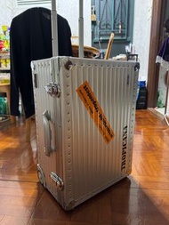 絕版Rimowa Tropicana