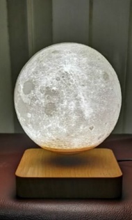 懸浮月球燈 磁浮月亮燈 木紋底座
