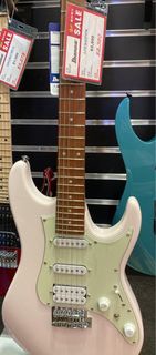 Ibanez AZES40PRK Guitar, Zoom G3 Pedal, Yamaha Amp Thr5