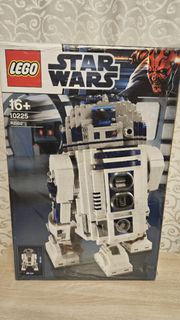 Lego 10225
Star Wars R2-D2