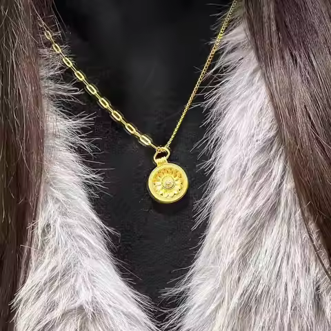 Women's 24K Gold AU999 Rotatable Daisy Disk Necklace in Imperial Style | Magnetic detachable disks w