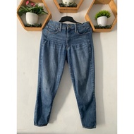 Preloved Gap women's long jeans, elastic material, stretchable, details read the description