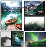 Seni Kanvas Lanskap Semula Jadi: Gunung Berkabus, Tasik, Bot, dan Pokok Hutan Poster Cetakan untuk H