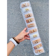 Combo of 2 fur hairpins with lovely icons