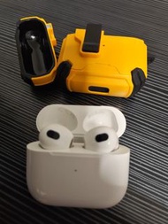 Apple AirPods 3連充電盒（左耳壞）only right