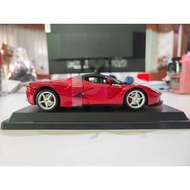 La Ferrari Scale 1:24 Car Model
