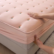 Tulip Embroidered Bedsheet Cover Solid Color Pink White Mattress Protector Thicken Mattress Topper Single Queen King Cadar getah keliling