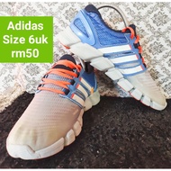 Kasut Sports Adidas New size 6uk