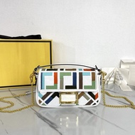 IHM5 Fe--i Genuine Leather Baguette Baguette Baguette Embroidered Middle-aged Bag Presbyopic Shoulde