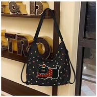 【พร้อมส่ง】wonderful story กระเป๋าสะพายข้าง สะพายหลังได้ ดีไซน์ไม่ซ้ำใคร ทันสมัย