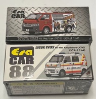 Era Car set Toyota Hiace Fire Van & Suzuki Mini Ambulance (1:64)  香港 消防 及離島救護車仔 套裝
