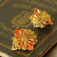 老又好古董珠寶 巴黎世家Balenciaga琺瑯線條花夾式耳環 C1090