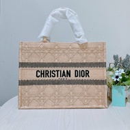 TK1962 Christian Dior 迪奧中號手拿包包Medium Book Tote Bag Canvas Natural Gold