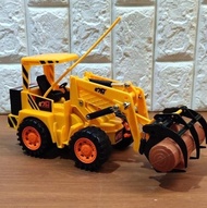 Mainan Remote Control Mobil Truk Traktor Kayu - RC Car Truk Capit Kayu