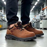 OSCAR SAFETY SHOES 832 ESD AND METAL FREE