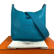 △ HERMES 愛馬仕 Blue Clemence Calfskin Palladium Plated Metal Evelyn 26 Stamp [R] Shoulder Bag 藍色粒紋小牛皮鍍