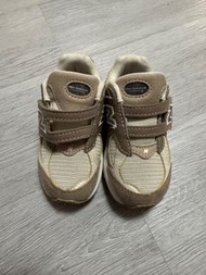 BB New Balance 2002R 波鞋