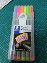 Staedtler 施德樓 triplus fineliner neon 6色