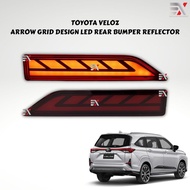 TOYOTA VELOZ REAR BUMPER REFLECTOR - ARROW GRID DESIGN