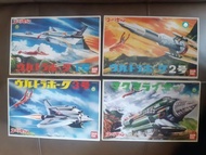 日本製超人七號地球防衛隊戰機及戰車模型 (鹹蛋超人)