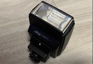 二手 美茲METZ 32CT2 閃光燈