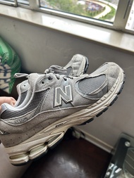 New Balance 2002RC 灰色運動鞋