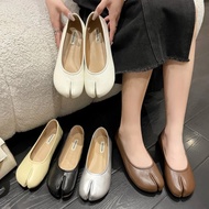 Women Flats Tabi Ninja Shoes Woman Microfiber Leather Comfy Flats Split Toe Slippers Soft Bottom Loa