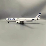 Iran Airlines Airbus A330-200 Aircraft display model A330 47cm