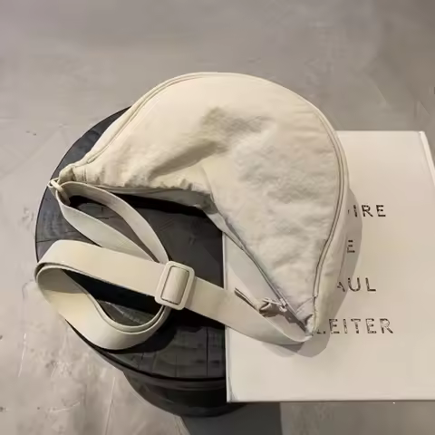 Crossbody Bag Design Sense Niche Four Seasons Dumpling Bag Nylon Bag Crossbody Bag Sports Shoulder B
