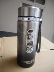 2手品~OMORY 304漸層不鏽鋼保溫瓶/保冷瓶/水壺 750ml