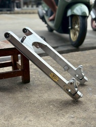 สวิงอามอะลูมิเนียมเวฟ110 i/wave110 i สวิงอามกล่องครีบDKT พร้อมน้อตสแตนเลสโช้ค กันช้ำเลสและหางปลา