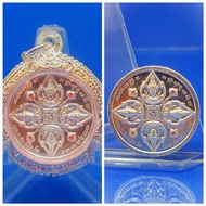 近期非常火红的圣物,非常著名的一尊有求必应四面佛一路发铜牌（请参阅以下产品明细介绍）已包好高质量镀银龙牙壳Phra Phrom Brahma 168 Rian (4 Faces Buddha)