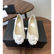 Ladies Camellia Flats Mary Jane Shoes CN