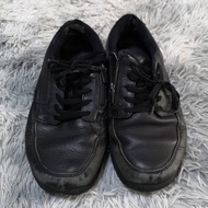 Mizuno Black Leather Zip Shoes