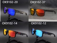 Oakley HOLBROOK 墨眼鏡