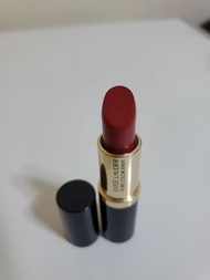 EsteeLauder lip