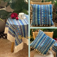 Khăn trải bàn họa tiết thổ cẩm phối ren tua rua sang trọng vải bố thô canvas decor Nhà Xinh Decor tr