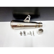 ปลายท่อแต่ง ปลายท่อ SC โปร Moto ยาว 13 นิ้ว ขนาดคอท่อ 2 นิ้ว และ แถมจุกลดขนาด 1.5 นิ้ว ท้ายตะแกรง