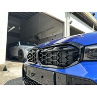 BMW G20 LCi M Performance Black Honeycomb Grill Front Mesh Grille for BMW 320i 330i 340i (Black)