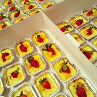 Creme Brulee with Caramelized Sugar On Top