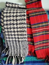 買一送一，買Trussardi /Pierre Cardin 的純羊毛圍巾（義大利製）即Pierre Cardin（日本製）的100%純羊毛柔軟保暖圍巾，歡迎提問#23春天色系